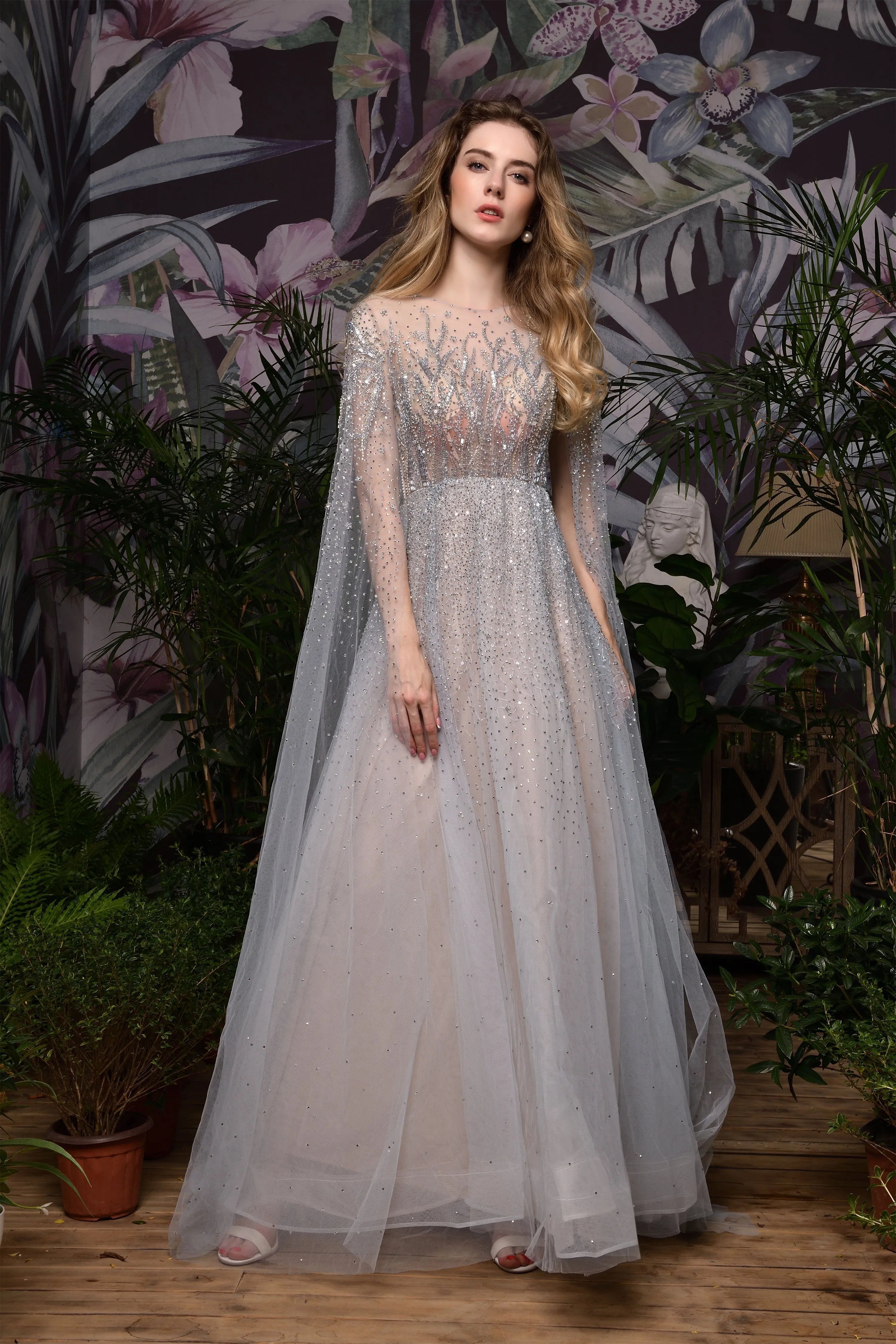 A-Line Tulle Beading Handwork Long Sleeves Prom Dresses