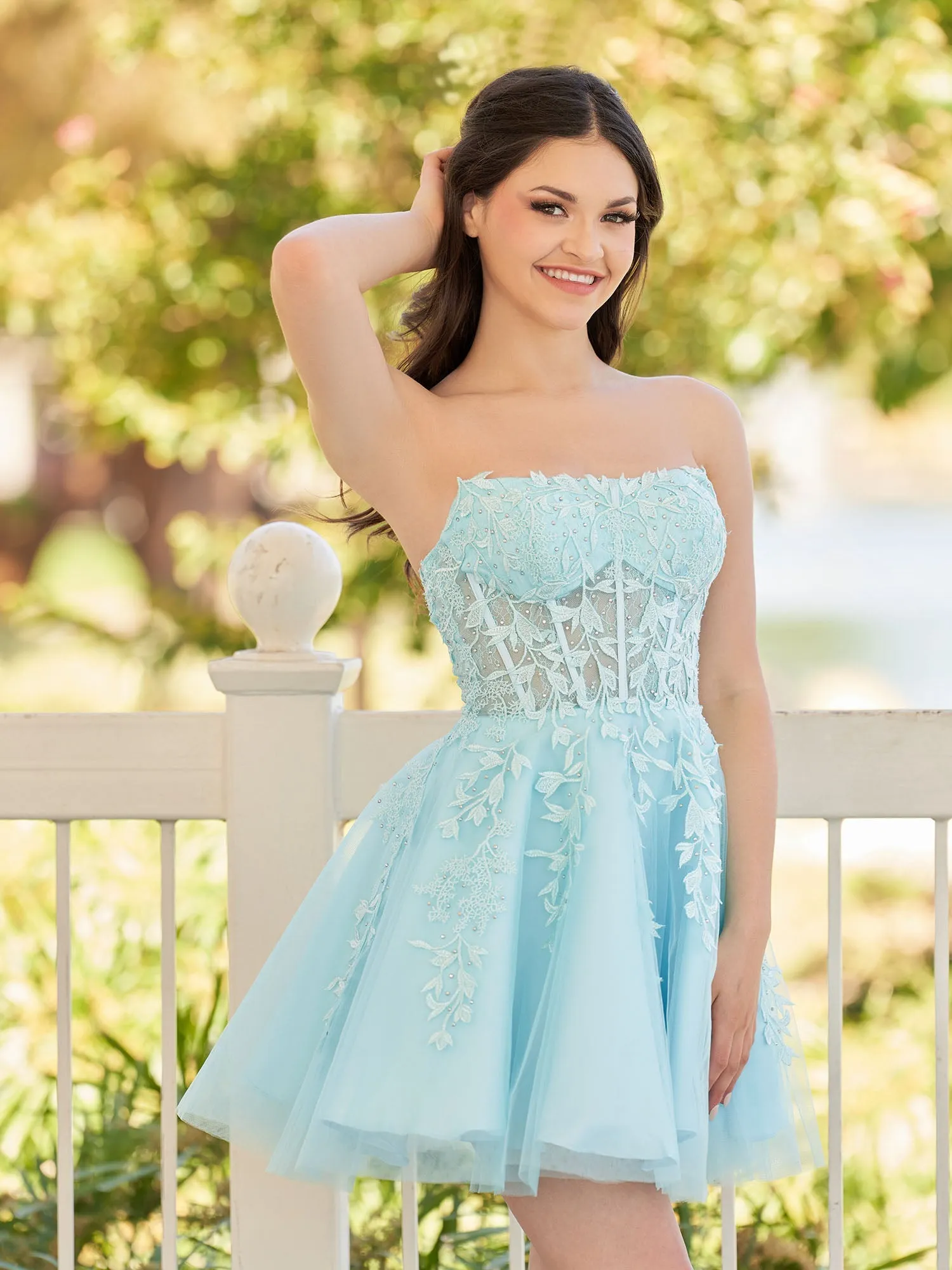 Blue A-Line Tulle Homecoming Dresses with Lace Appliques