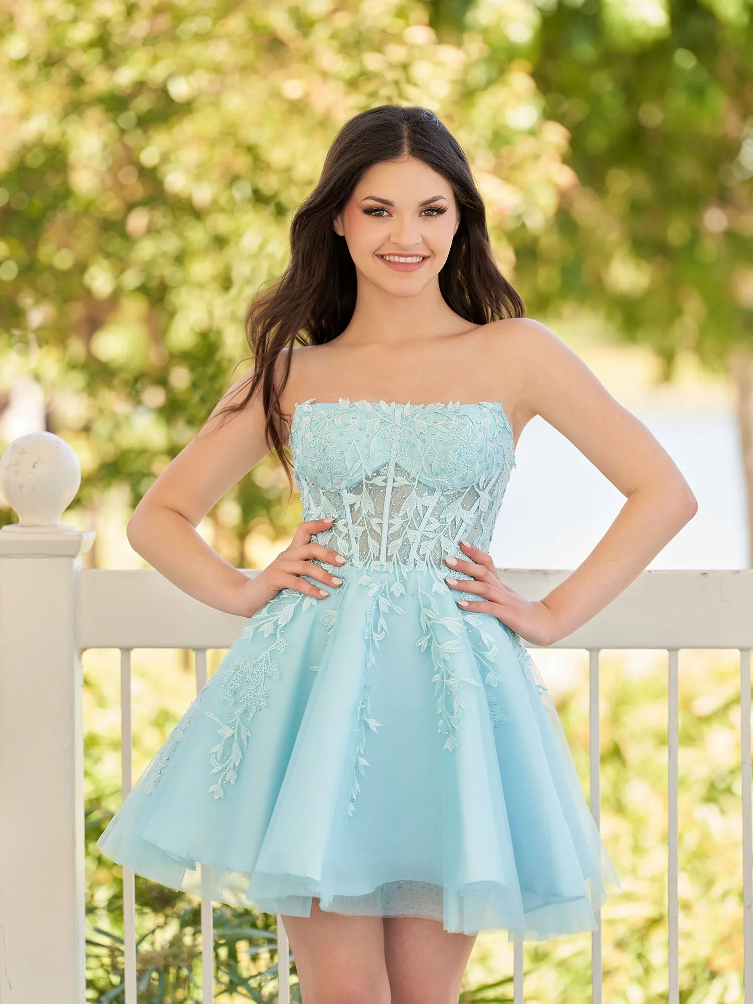 Blue A-Line Tulle Homecoming Dresses with Lace Appliques