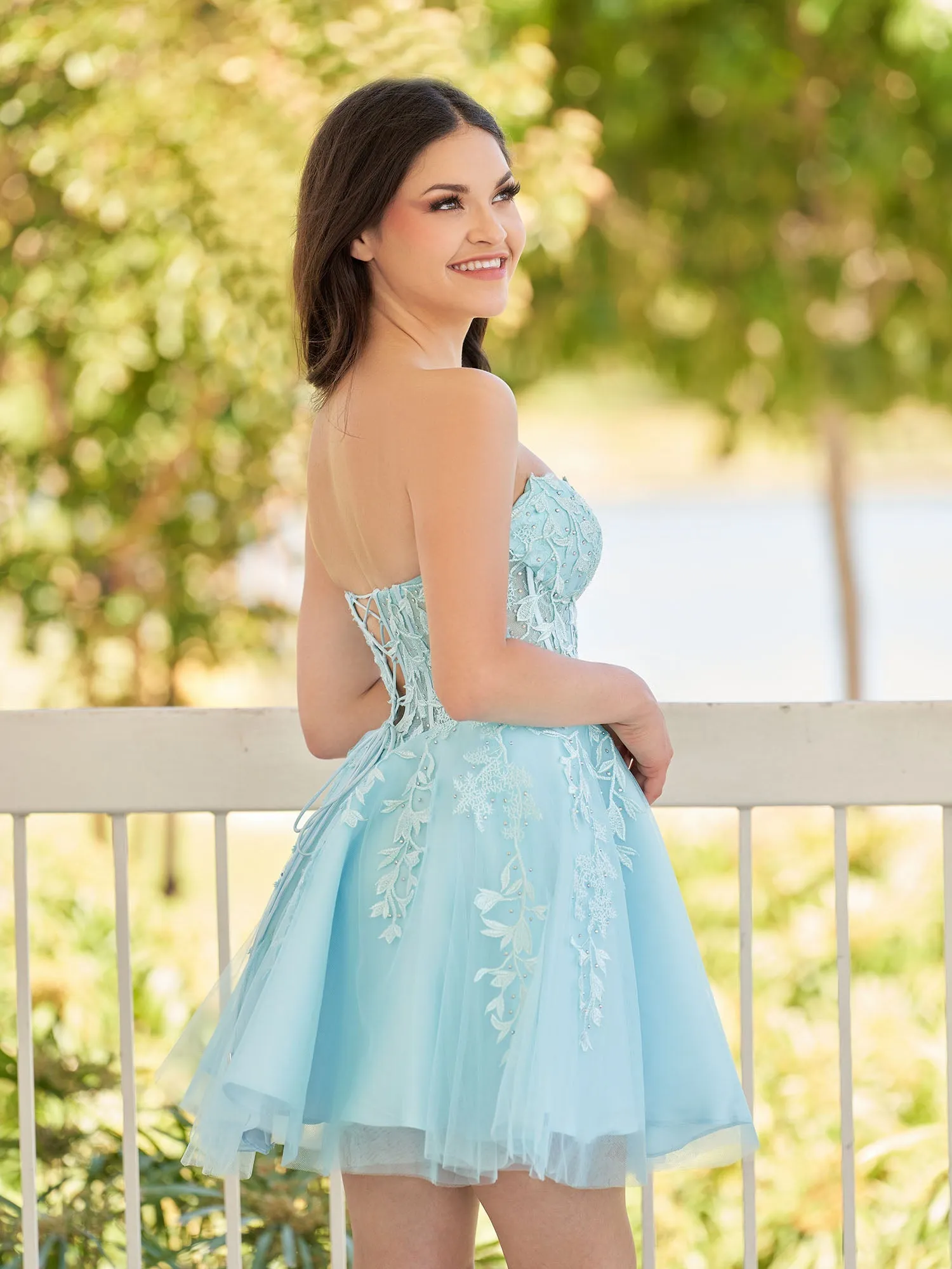 Blue A-Line Tulle Homecoming Dresses with Lace Appliques